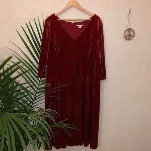 Red Velvet Dress with 3/4 Sleeves